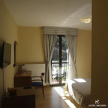 Hotel Ancares 3*