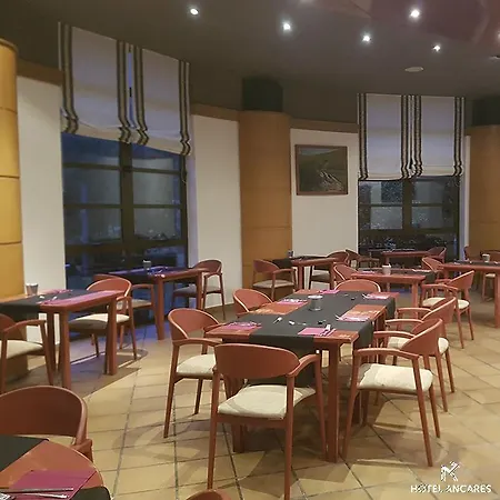 Hotel Ancares 3*